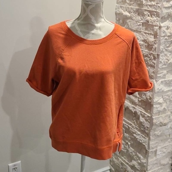 Lululemon crew neck short sleeve sweatshirt - scene top size 6 - Picture 2 of 5